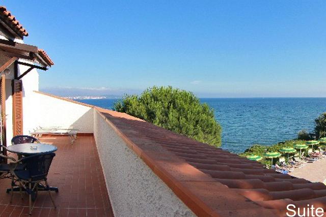 vakantie sardinie aan zee - hotel punta negra in alghero (4).jpg