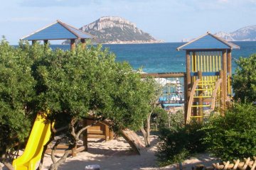 vakantie_sardinie_-_familie_resort_aan_zee (3).jpg