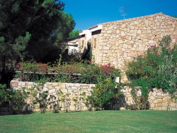 vakantie appartement sardinie - residence pineta uno - baja sardinia (3).jpg