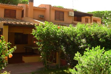 appartement sardinie aan zee - la pineta in santa margherita di pula (7).jpg