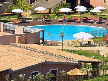 appartement-sardinie-sincantu-resort-sardinie (4).jpg