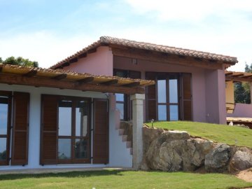 sardinie-vakantiehuisjes-green-park-country-lodge (2).jpg