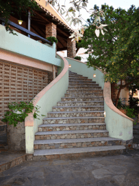 luxe-vakantiehuis-zeezicht-sardinia4all