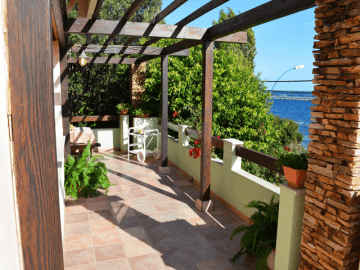zeezicht-vakantievilla-sardinia4all