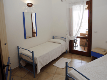 sardinie-vakantiehuis-voor-10-personen (4).png
