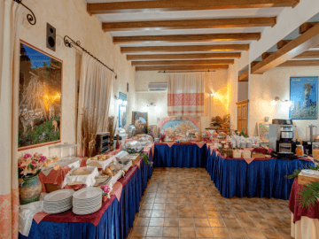 la conchiglia - hotel in de gezellige havenstad cala gonone (1).png