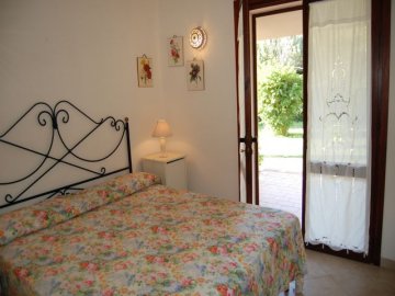 sardinie-vakantiehuisje-voor-vier-tot-zes-personen (6).jpg