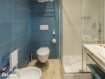 hotel cormoran deluxe 3.jpg