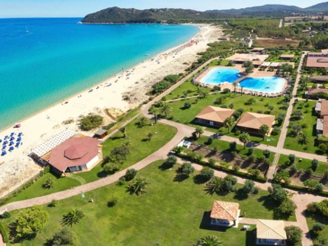 garden-beach-hotel-cala-sinzias-sardinie (12).jpg