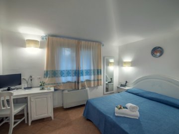 garden-beach-hotel-cala-sinzias-sardinie (4).jpg
