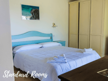 jaddhu country resort sardinien costa smeralda standard rooms (2).png