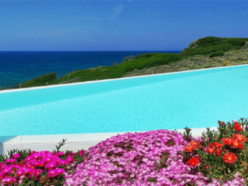 zeezicht villa in noord sardinie - sardinia4all (1).png