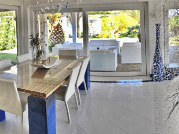 modern vakantiehuis aan zee op sardinie - villa castelsardo (2).png