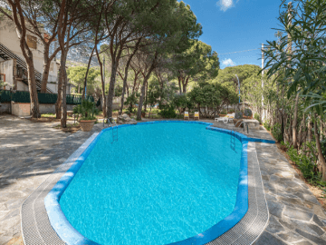 vakantiehuis-met-zwembad-cala-gonone (36).png