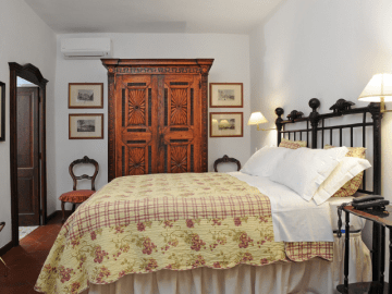 hotel lucrezia - riola sardo - sardinie (9).png