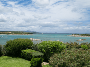 huis aan het strand op sardinie - beach villa golfo aranci - sardinia4all (19).png