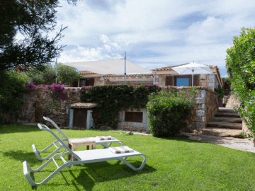 huis aan het strand op sardinie - beach villa golfo aranci - sardinia4all (15).png