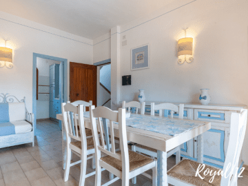 apartment royal 12 - costa rei (6).png