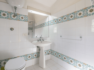luxe huis sardinie met zeezicht en zwembad (23).png
