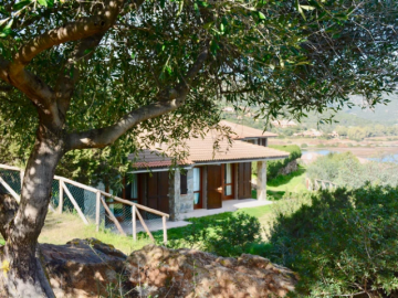 bungalow aan zee op sardinie (3).png