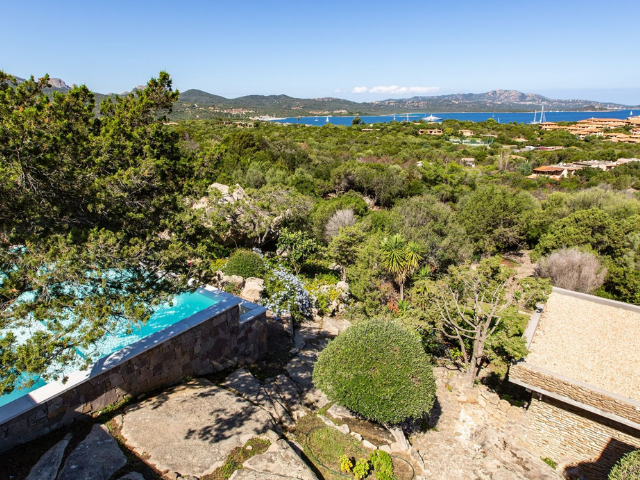 vakantiehuis sardinie - villa smeralda met zwembad (17).png
