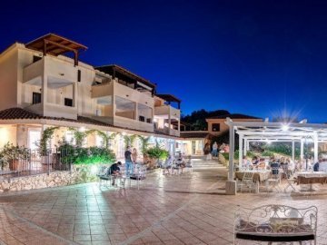 baia de bahas residence sardinien 2022 - sardinia4all (2).jpg