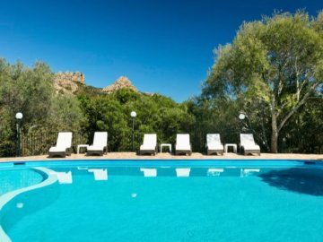 hotel rocce sarde san pantaleo myo (9).jpg