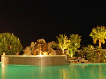 By night - Tarthesh Hotel - Guspini - Sardinië