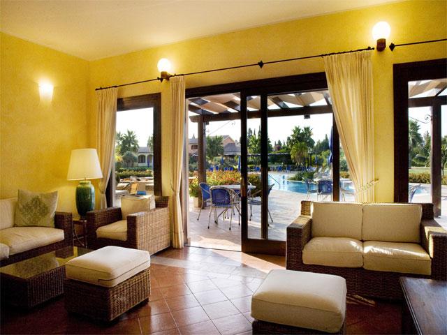 Lounge - Hotel & Residence Lantana - Pula - Sardinië  