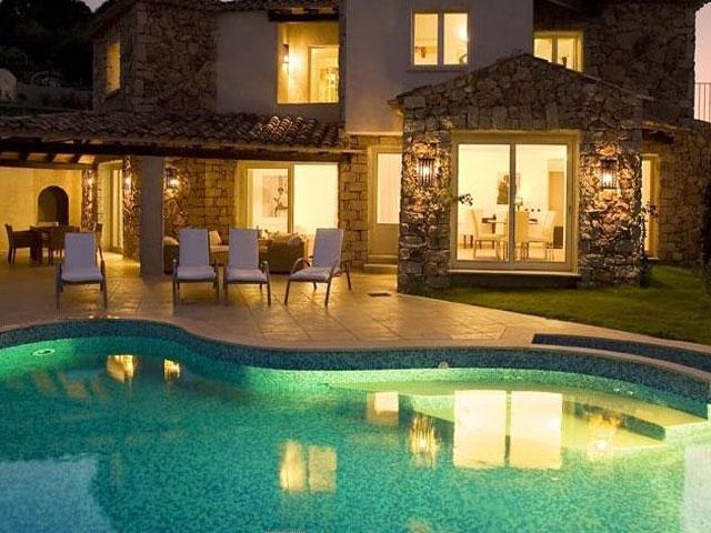 Villas Resort - Luxe vakantiehuizen met zwembad op Sardinie