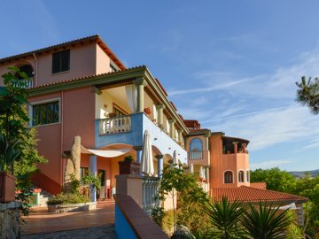 Hotel Su Lithu - Hotel Sardinie met zwembad in Bitti (1)