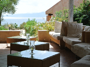 baia salinedda uitzicht restaurant.jpg