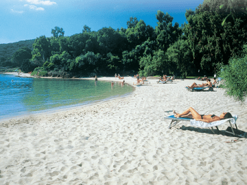 sardinie - vakantie appartementen aan zee - noord sardinie (4).jpg
