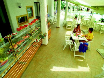 restaurant_zwembad_hotel